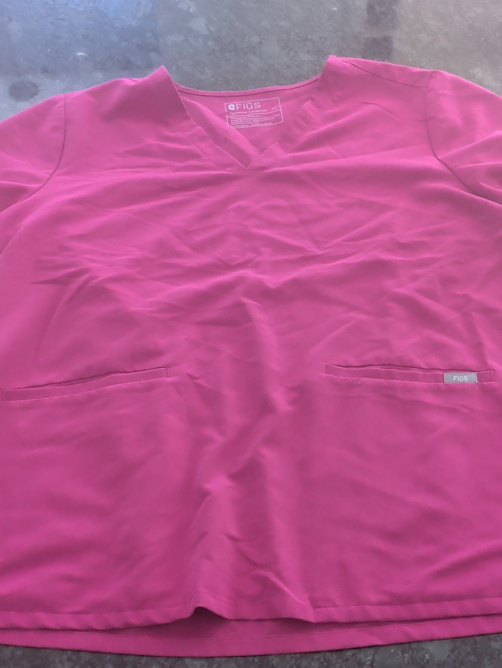FIGS Technical Collection Women's Scrub Top Pink XXL Like New